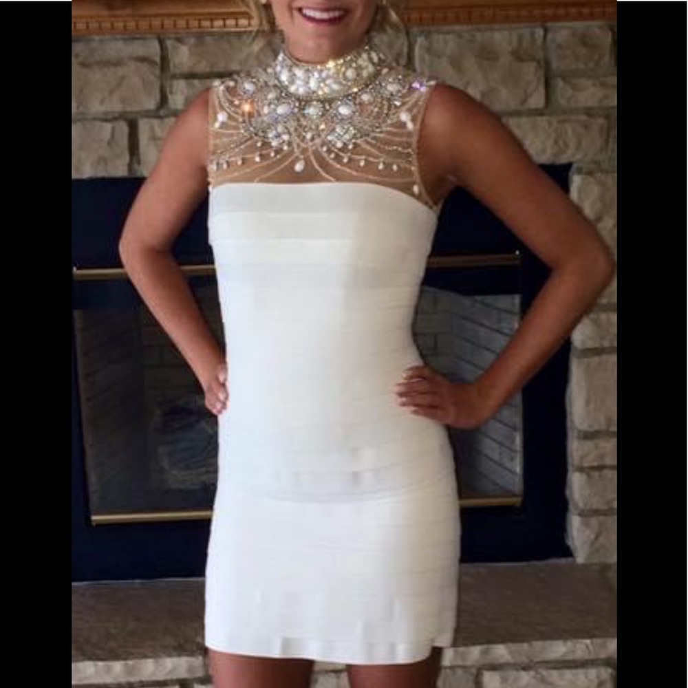 Sherri Hill Size 2. Good Condition. Smoke Free home